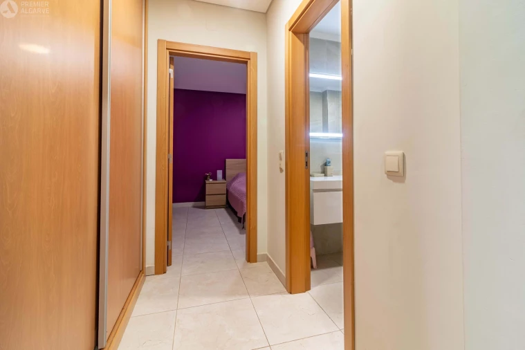 Apartamento T2 para Venda em Quarteira Foto 16