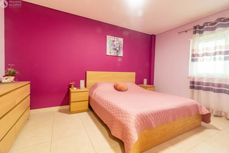 Apartamento T2 para Venda em Quarteira Foto 17