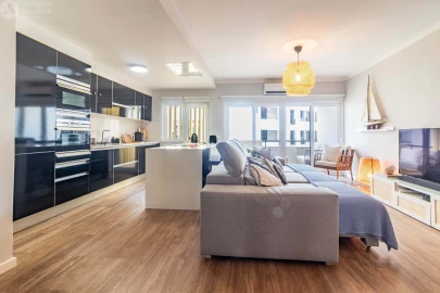 Apartamento T1 para Venda em Quarteira