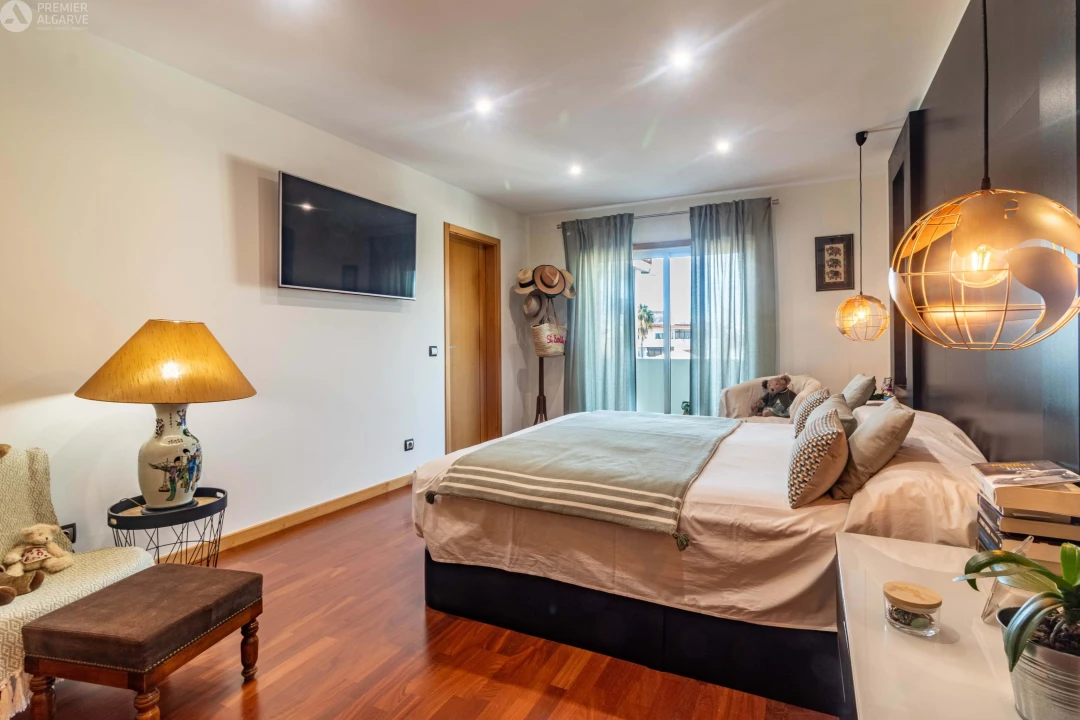 Apartamento T3 para Venda em Montenegro Foto 22