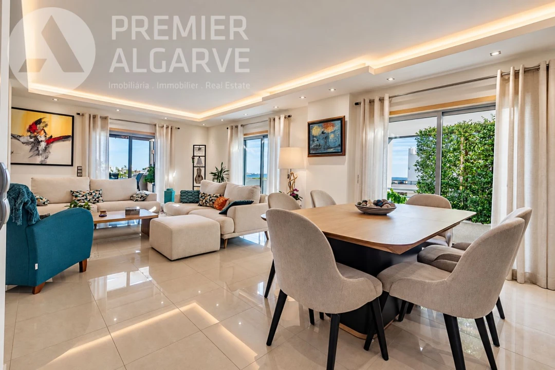 Apartamento T3 para Venda em Montenegro Foto 4