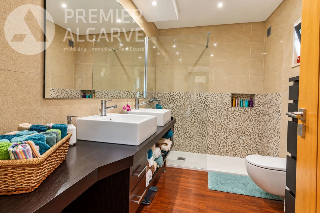 Apartamento T3 para Venda em Montenegro Foto 15