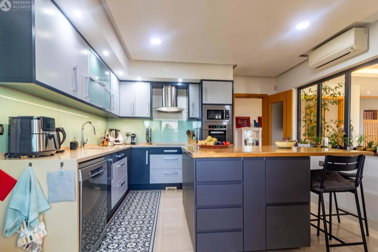 Apartamento T3 para Venda em Montenegro Foto 30