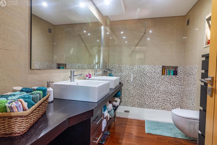 Apartamento T3 para Venda em Montenegro Foto 14