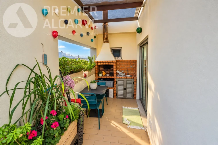 Apartamento T3 para Venda em Montenegro Foto 24