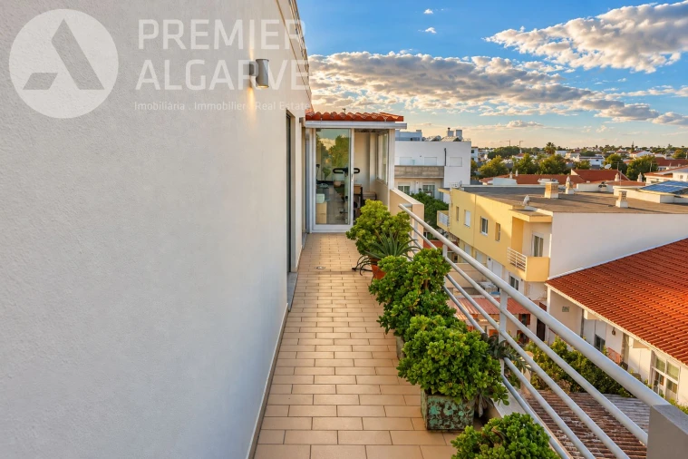 Apartamento T3 para Venda em Montenegro Foto 27