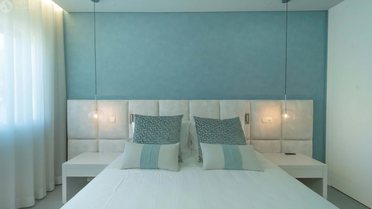 Apartamento T2 para Venda em Quarteira Foto 18