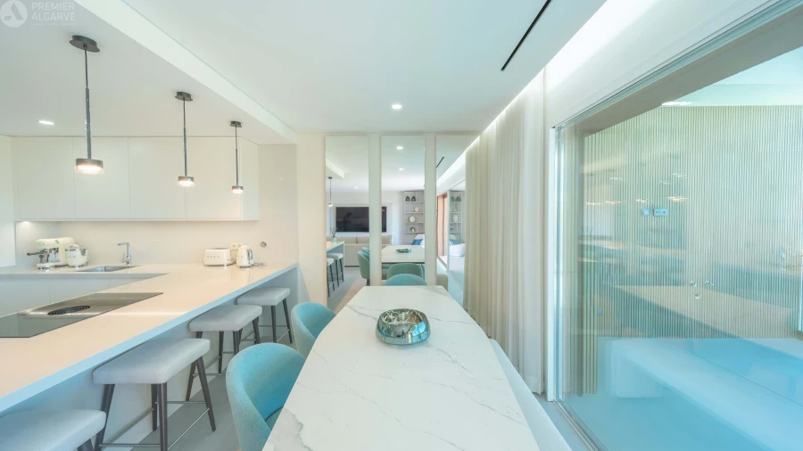 Apartamento T2 para Venda em Quarteira Foto 14