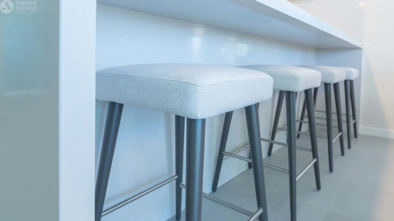 Apartamento T2 para Venda em Quarteira Foto 34