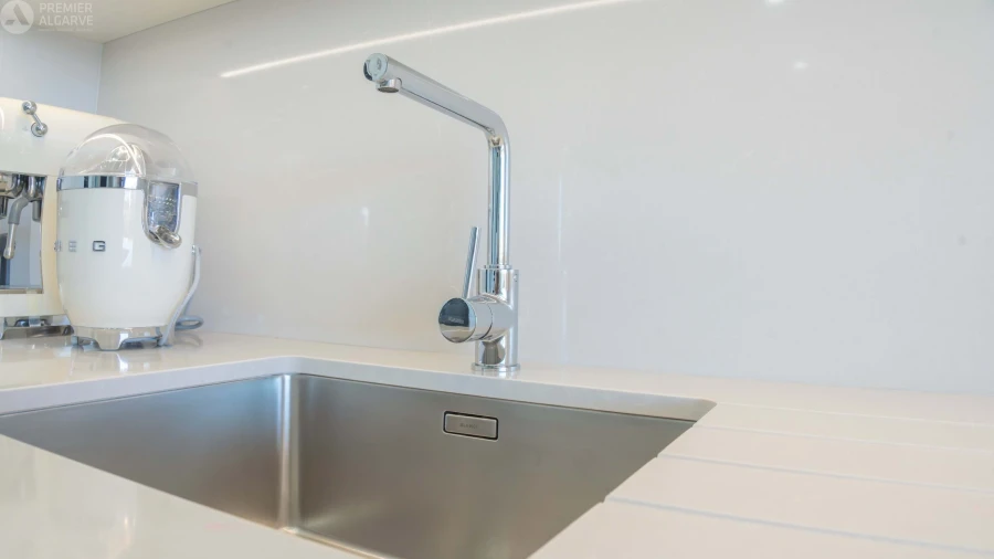 Apartamento T2 para Venda em Quarteira Foto 5