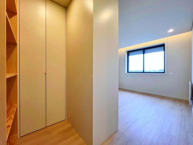 Apartamento T3 para Venda em Aldoar, Foz do Douro e Nevogilde Foto 13