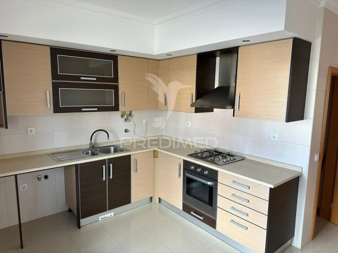 Apartamento T2 para Venda em Castelo Branco Foto 1