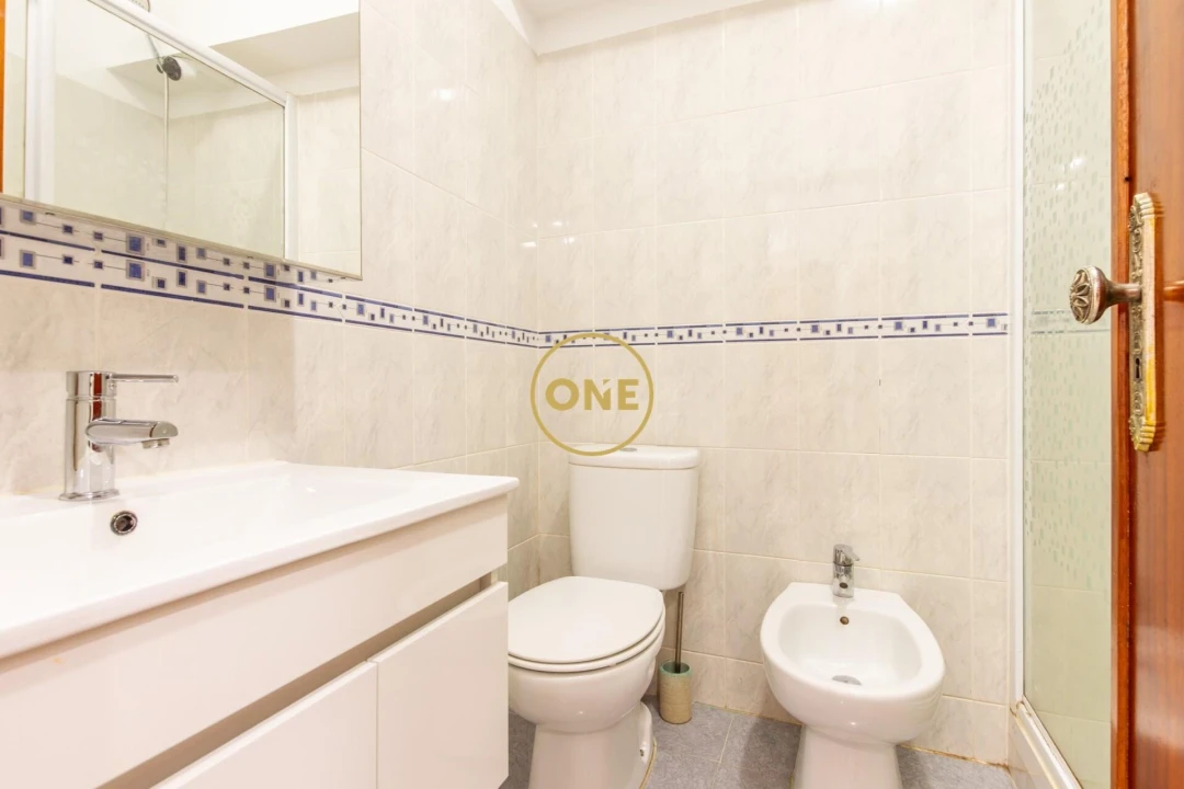 Apartamento T4 para Venda em Cacém e São Marcos Foto 19