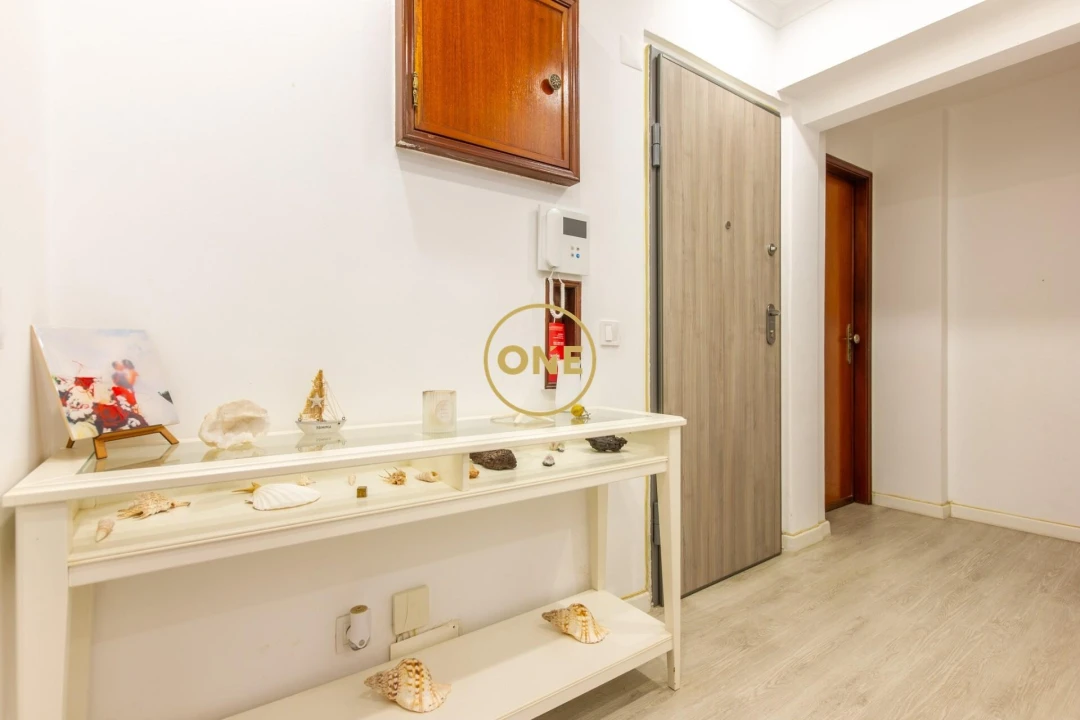 Apartamento T4 para Venda em Cacém e São Marcos Foto 7