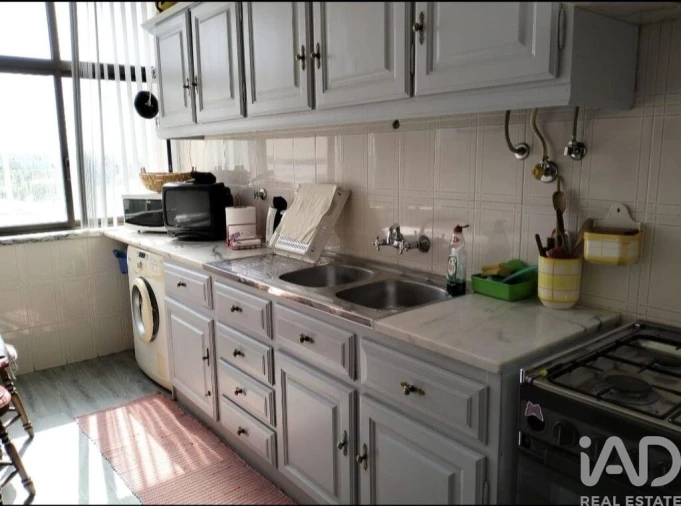 Apartamento T1 para Venda em Peniche Foto 4