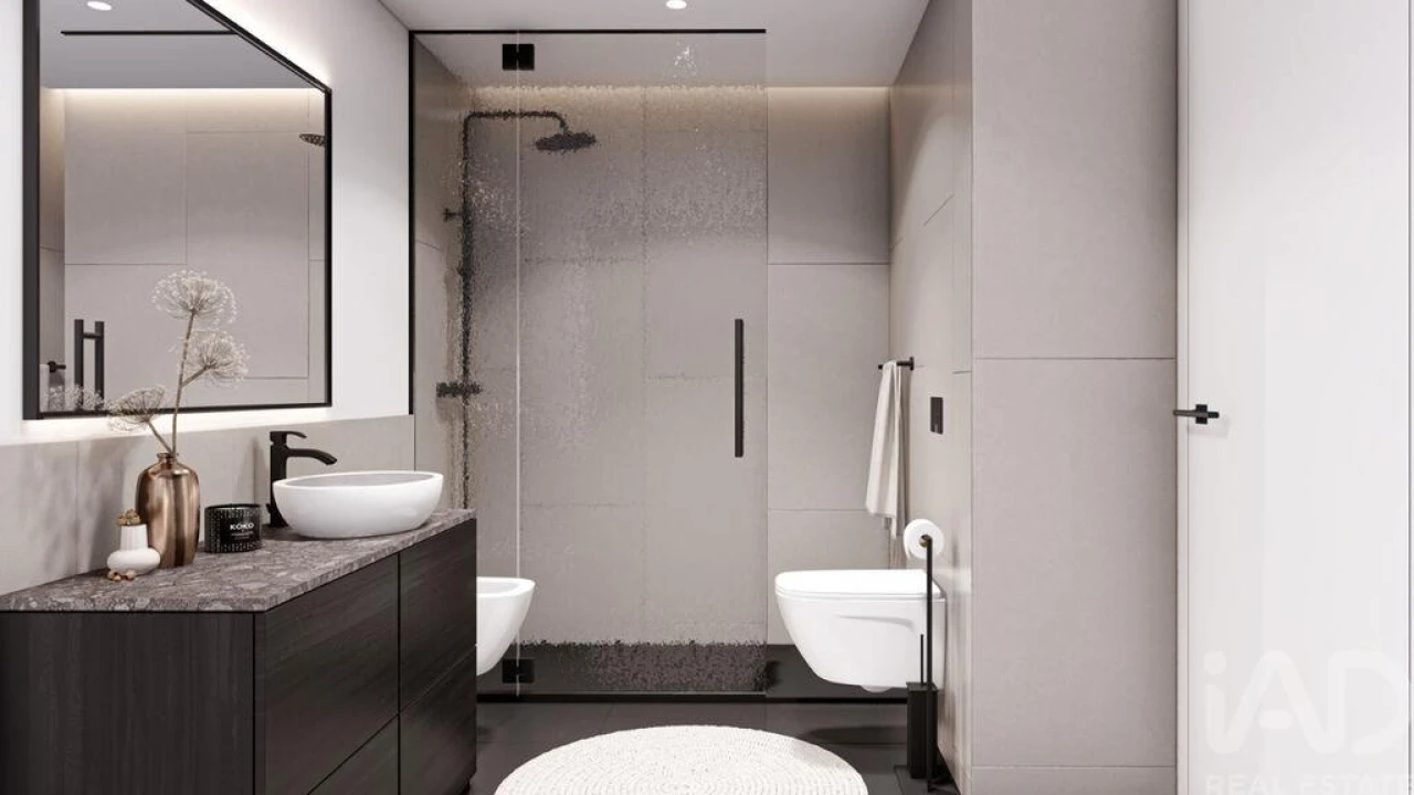 Apartamento T1 para Venda em Oliveira do Douro Foto 3