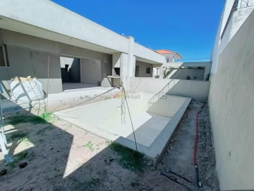 Moradia T4 para Venda em Fernao Ferro