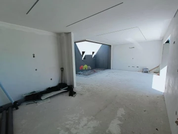 Moradia T4 para Venda em Fernao Ferro
