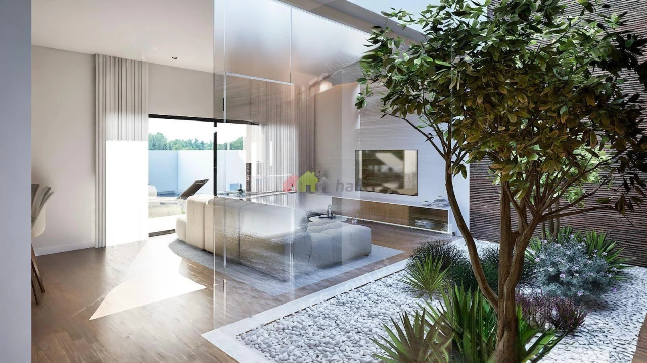 Moradia T4 para Venda em Fernao Ferro Foto 2