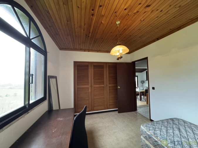 Moradia T3 para Venda em Feteira Foto 10