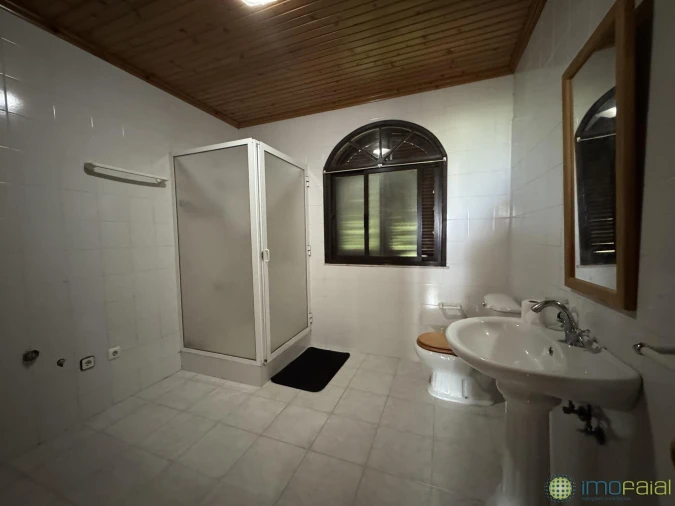 Moradia T3 para Venda em Feteira Foto 13