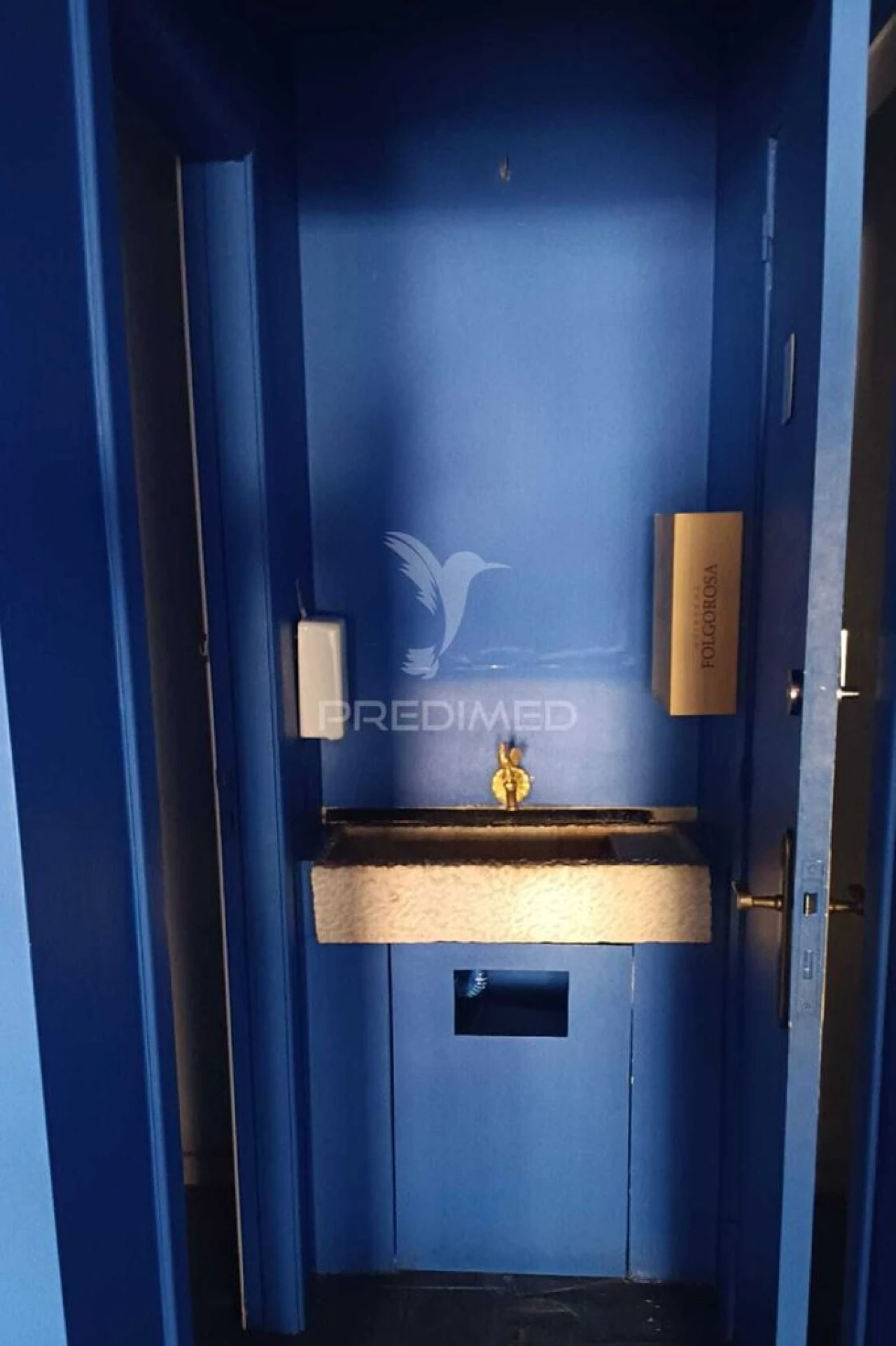 Loja para Arrendamento em Santo António Foto 8