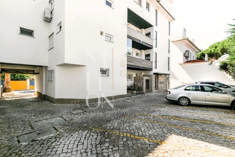 Apartamento T2 para Venda em Cascais e Estoril Foto 32