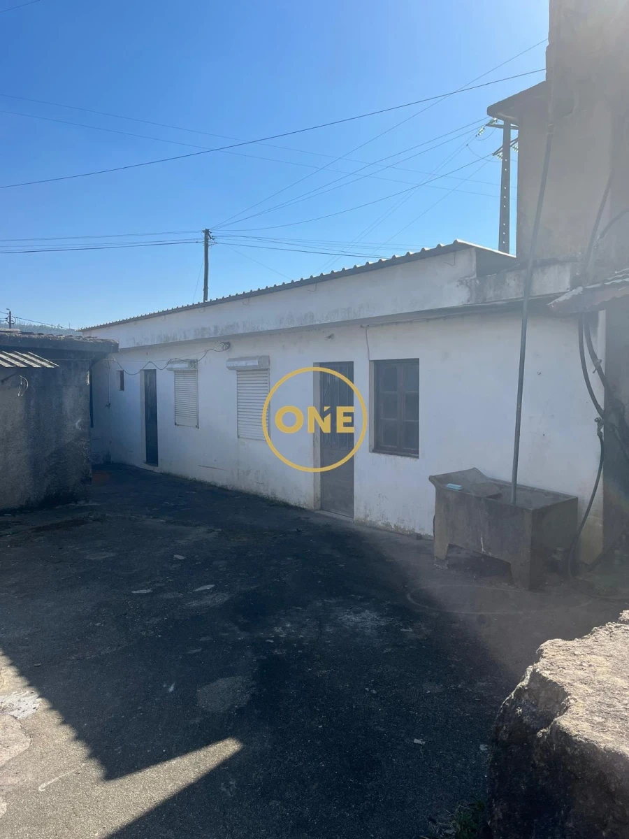 Moradia T3 para Venda em Croca Foto 10