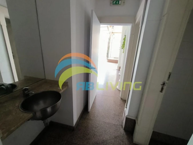 Loja para Arrendamento em Funchal (Se) Foto 21