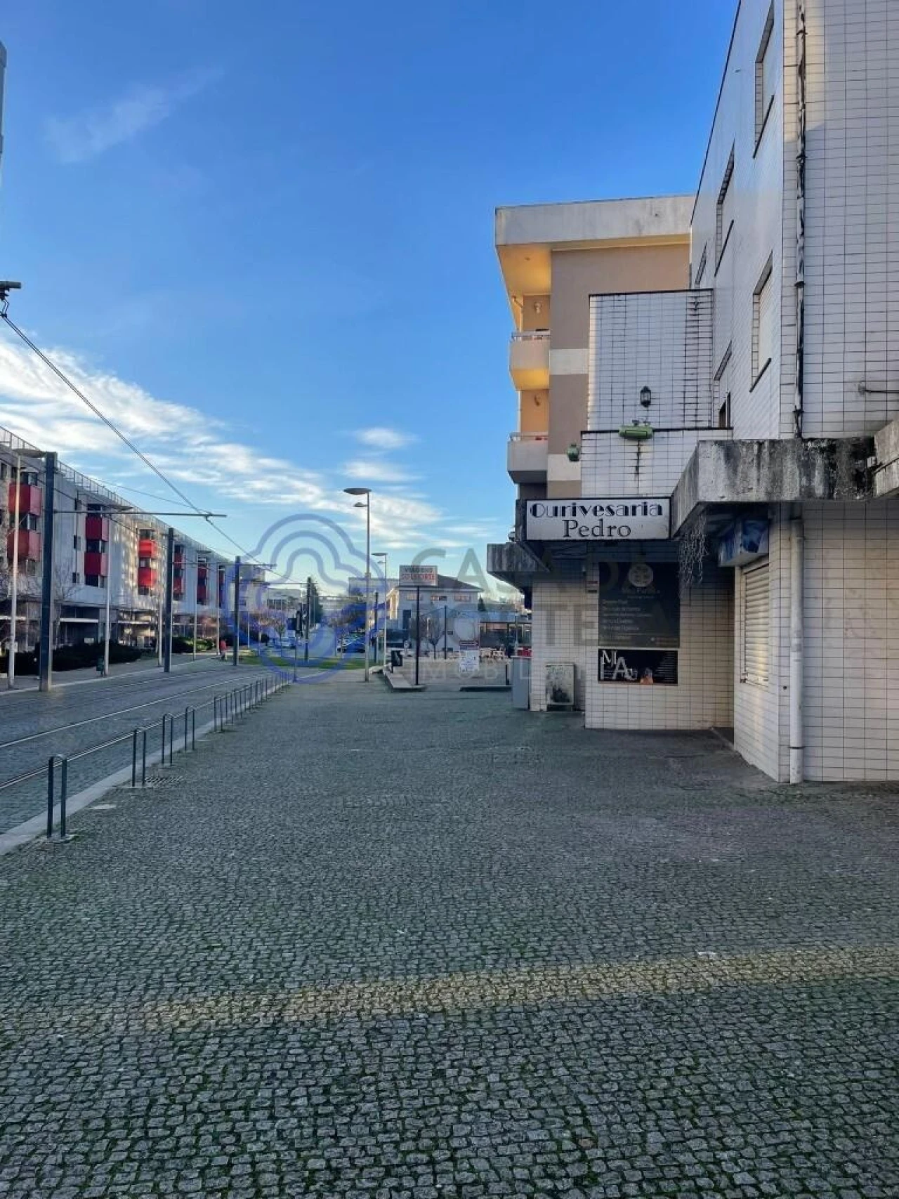 Loja para Arrendamento em Cidade da Maia Foto 2