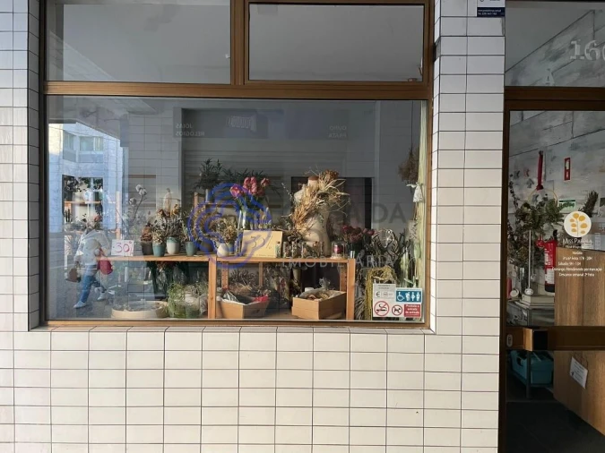 Loja para Arrendamento em Cidade da Maia Foto 7