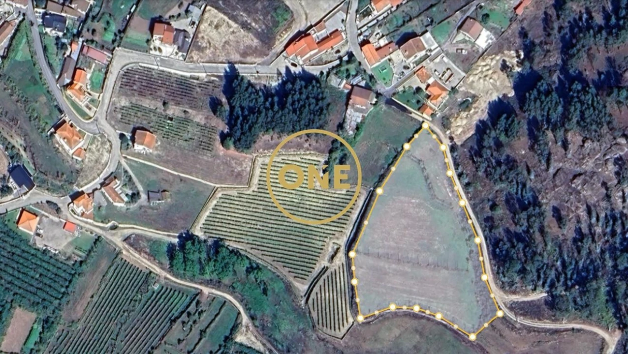 Terreno para Venda em Croca Foto 1