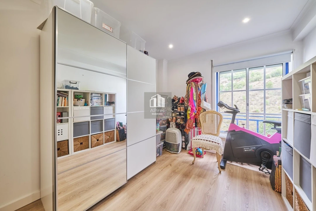 Apartamento T3 para Venda em Costa da Caparica Foto 22