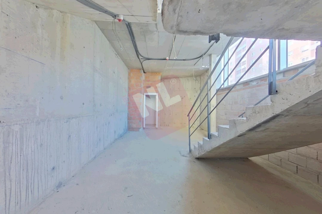 Loja para Arrendamento em Lumiar Foto 26