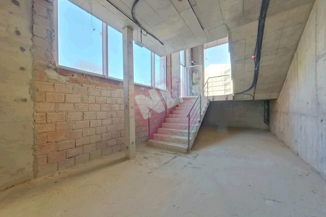 Loja para Arrendamento em Lumiar Foto 27