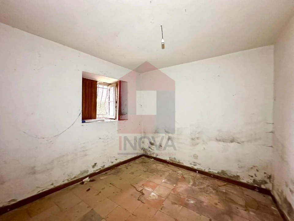 Moradia T6 para Venda em Lanhas Foto 36