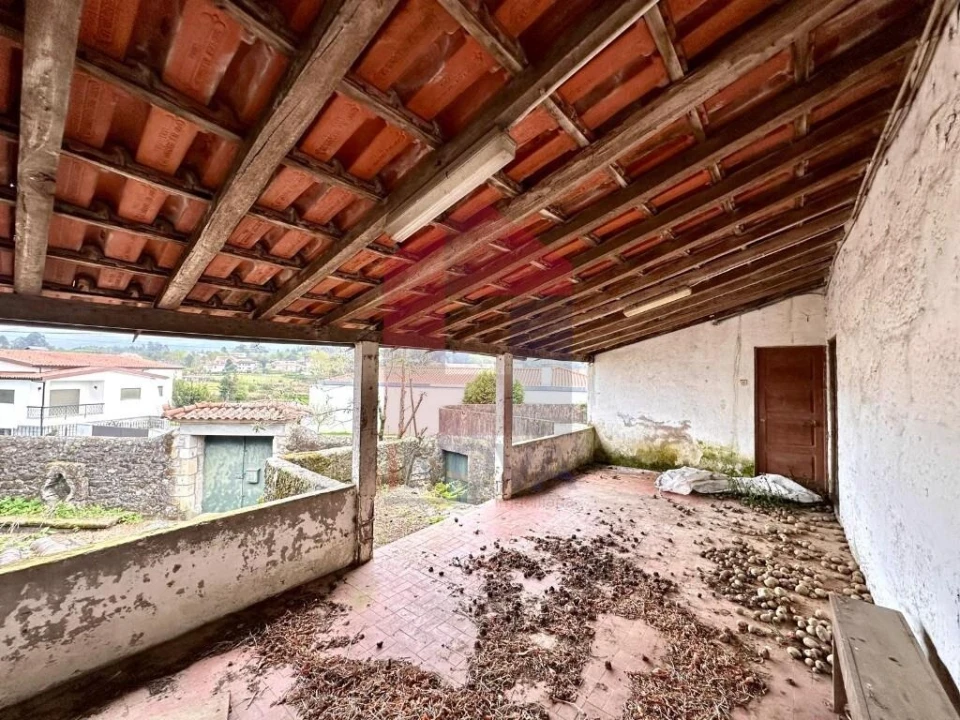 Moradia T6 para Venda em Lanhas Foto 24