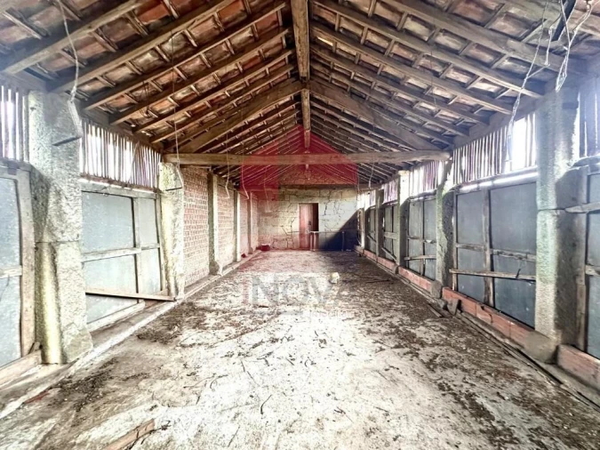 Moradia T6 para Venda em Lanhas Foto 18