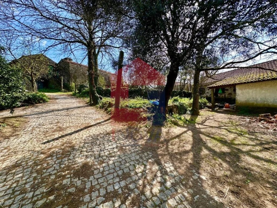 Moradia T6 para Venda em Lanhas Foto 82