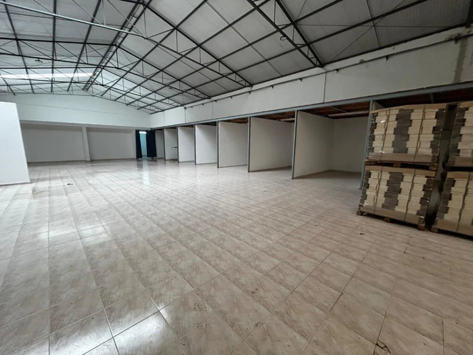 Armazém para Venda em Nossa Senhora do Pranto Foto 4