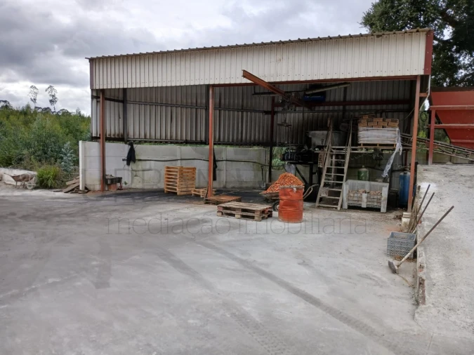 Armazém para Venda em Maxial e Monte Redondo Foto 7