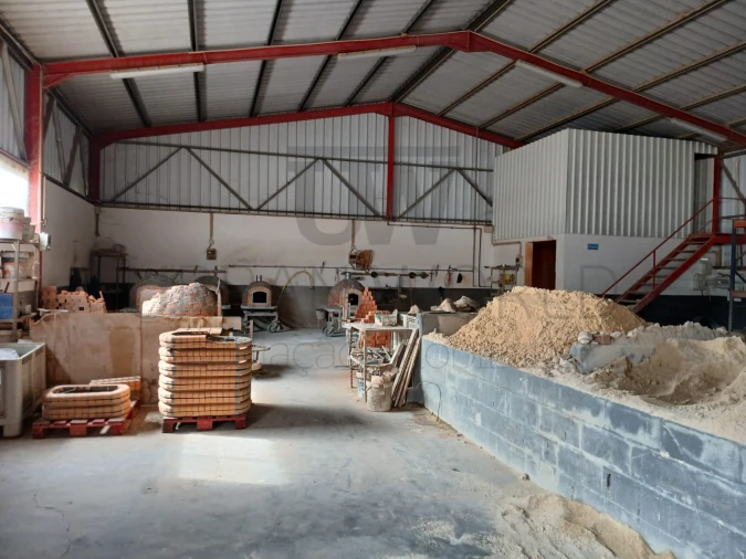 Armazém para Venda em Maxial e Monte Redondo Foto 26