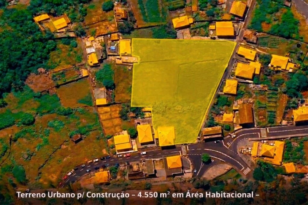 Terreno para Venda em Ponta Delgada Foto 4