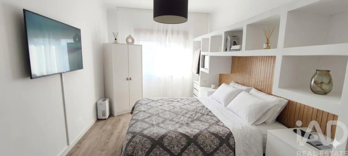 Moradia T5 para Venda em Samora Correia Foto 5