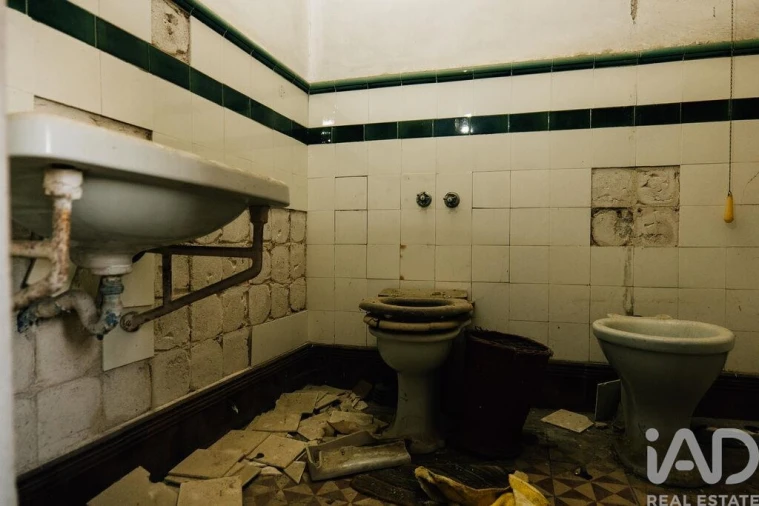 Moradia T9 para Venda em Vila Nova de Foz Côa Foto 20