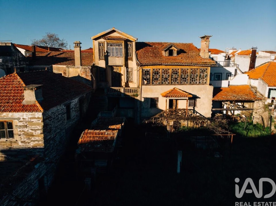 Moradia T9 para Venda em Vila Nova de Foz Côa Foto 26