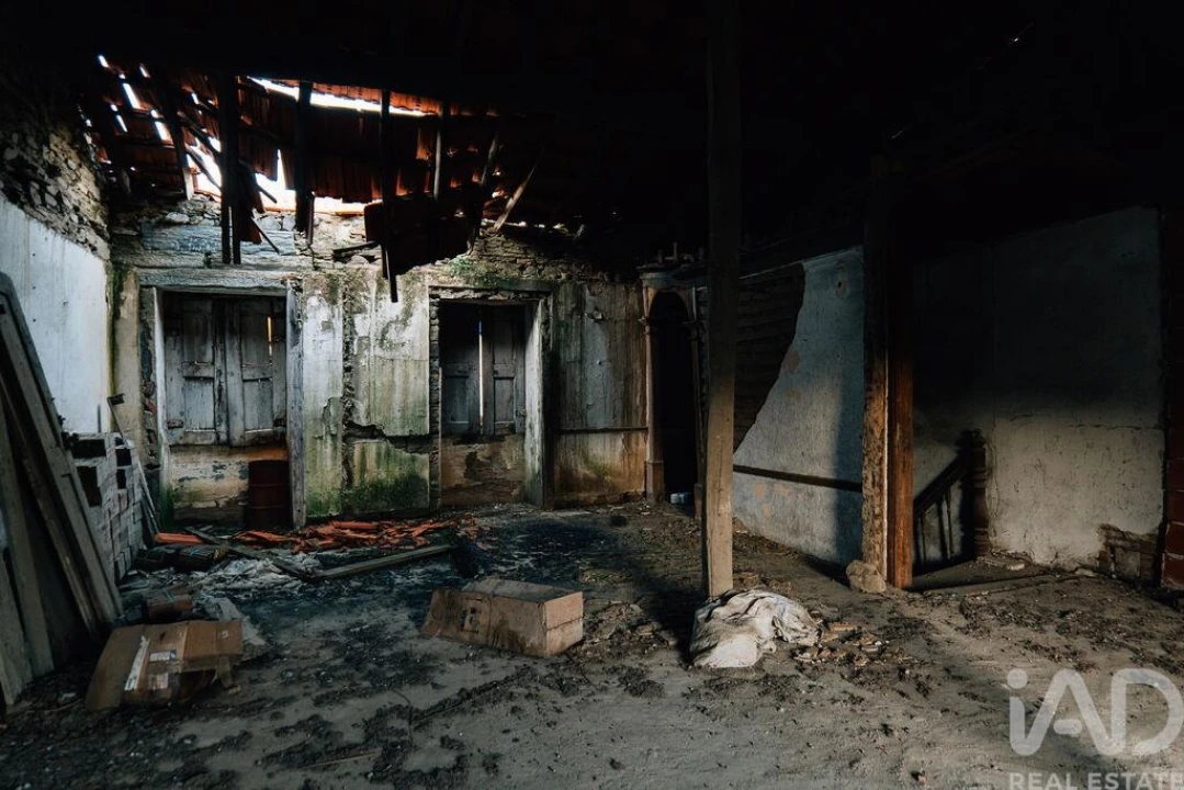 Moradia T9 para Venda em Vila Nova de Foz Côa Foto 24