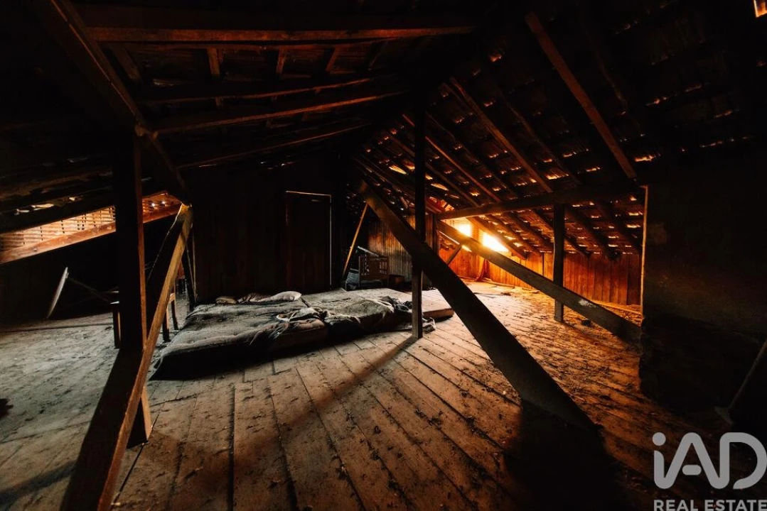 Moradia T9 para Venda em Vila Nova de Foz Côa Foto 22