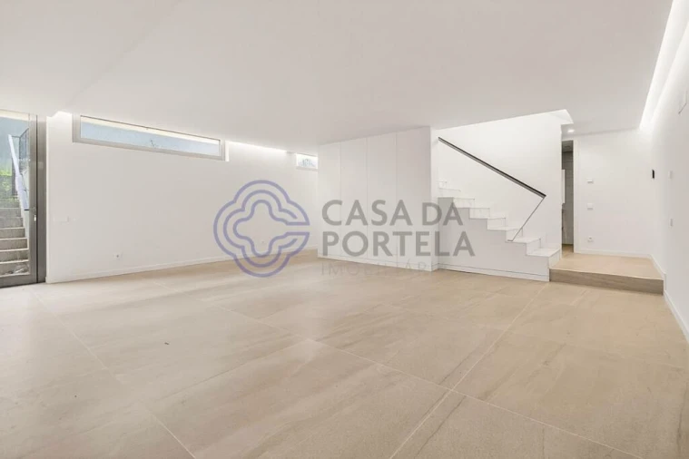 Moradia T3 para Venda em Ramalde Foto 9