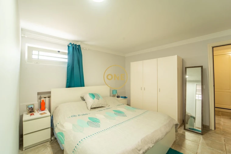 Moradia T4 para Venda em Cabouco Foto 24